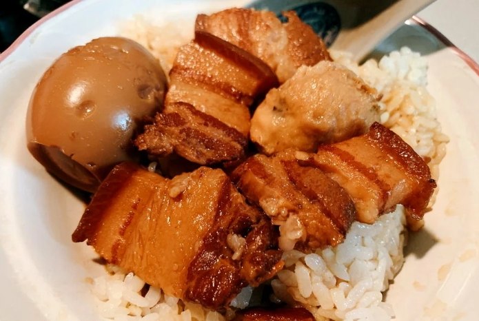 控肉飯熱量