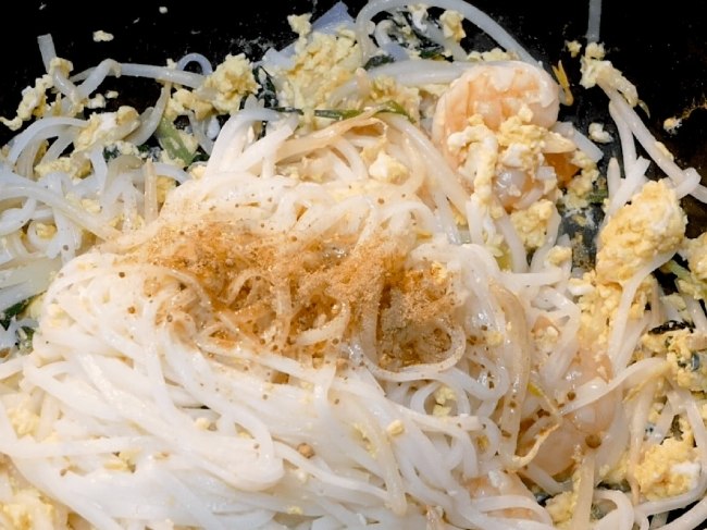 泰式炒河粉作法 泰式炒河粉作法